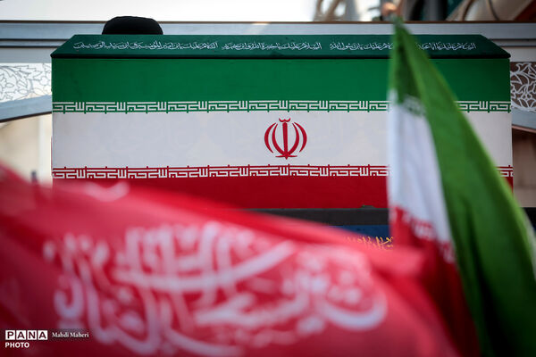 مراسم تشییع پیکر مطهر رهبر شهید انقلاب در تهران - 3