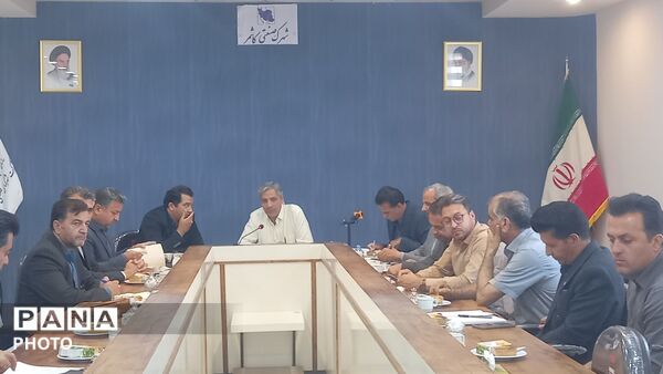 جلسه بررسی مشکلات زیر ساخت شهرک صنعتی کاشمر 