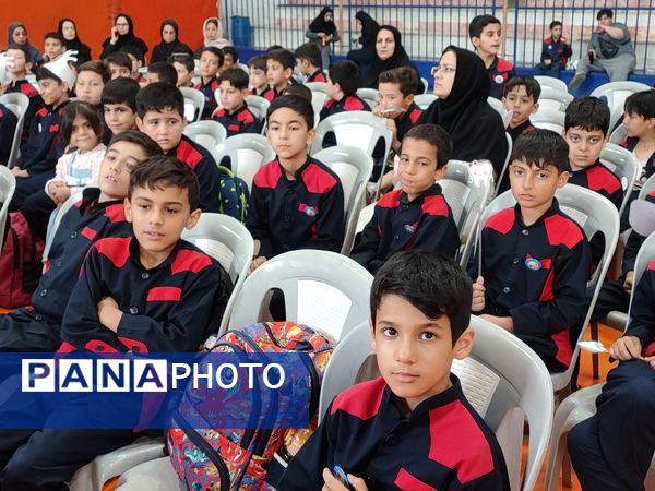 زنگ بهداشت دهان و دندان در دبستان معلم دوره اول نواخته شد