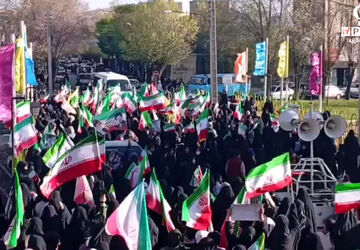 جشن میلاد مهربانی در کنار غرور ملی