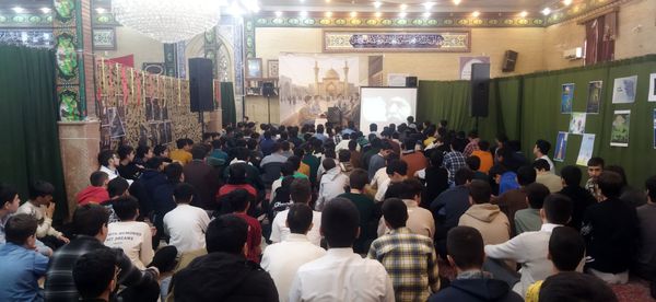 اعتکاف دانش‌آموزی در مرند با حضور حجت‌الاسلام بختیار بایرام اُف