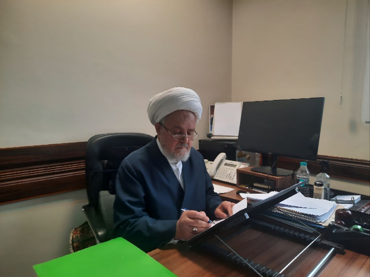 پیام تسلیت رئیس دفتر عقیدتی سیاسی فرماندهی معظّم کل قوا در پی شهادت حجج اسلام رازینی و مقیسه

