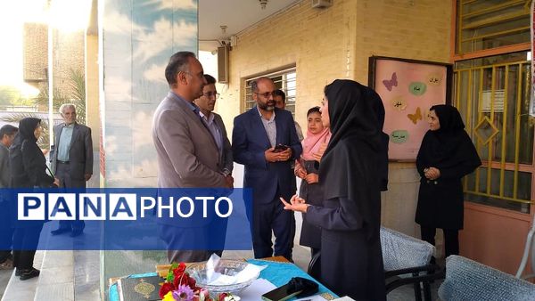 انتخابات انجمن اولیا و مربیان در دبستان دخترانه شهدا سامان 