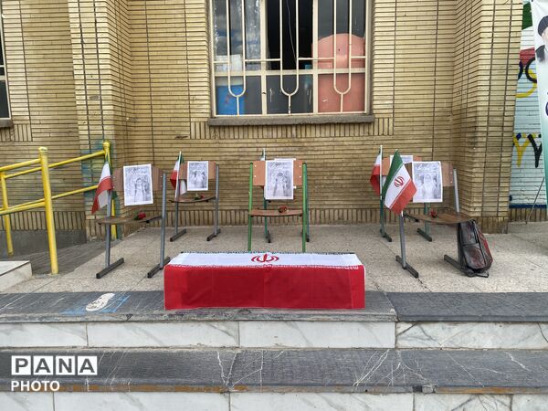 باخرز میزبان مراسم چهلم شهدای میناب 