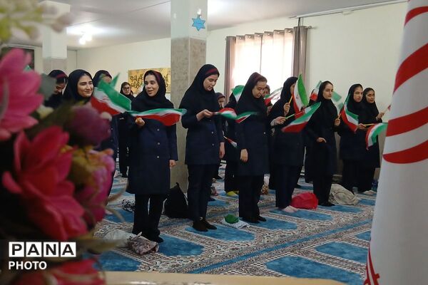 آیین بازگشایی مهر، نماز جماعت و محفل انس با قرآن در هنرستان دخترانه اولیا ۳ کهریزک