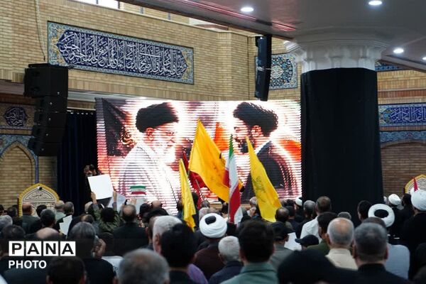 آیین گرامیداشت شهادت رهبر شهید انقلاب و خانواده در باقرشهر 