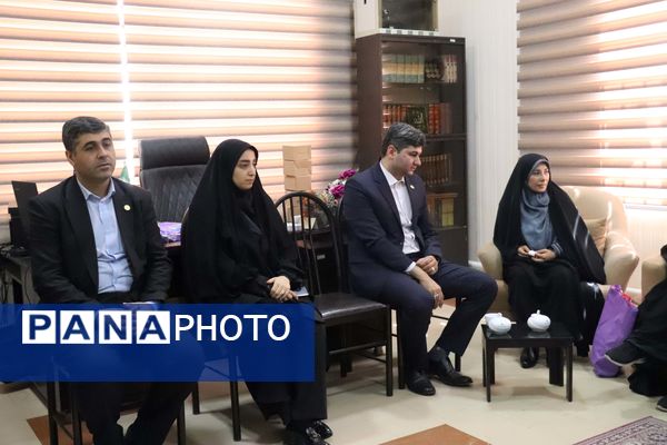 تقدیر از دختران تاثیرگذار خبرگزاری پانا به‌مناسبت هفته کرامت