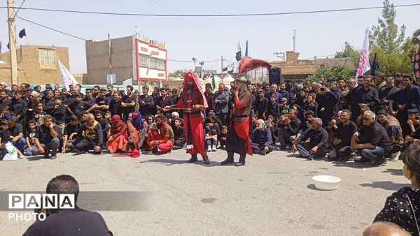نخل گردانی در روستای فدافن،تاسوعایی به یادگار از کربلا 