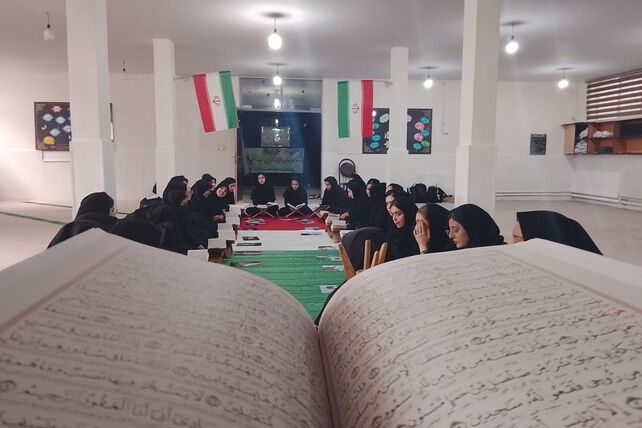 از سجاده های مدرسه تا آیه های فتح 