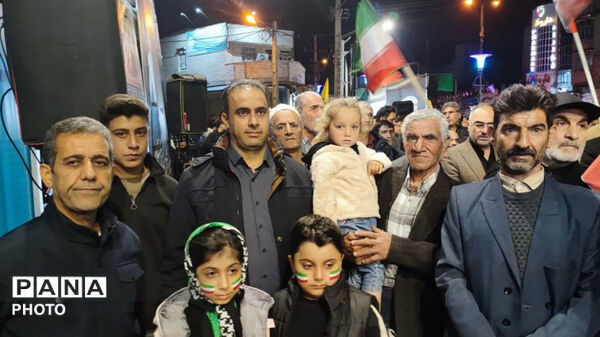 حضور پرشور شهروندان کوهدشت در سی‌ونهمین گردهمایی شبانه