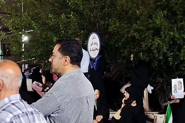 پای پیاده‌ها؛ روایتی از مردمی که خیابان‌ها را خانه کردند 