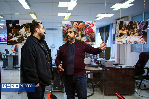 بازدید معاون رسانه مرکز ارتباطات و امور بین‌الملل شهرداری تهران از نمایشگاه نوراوی اعتکاف