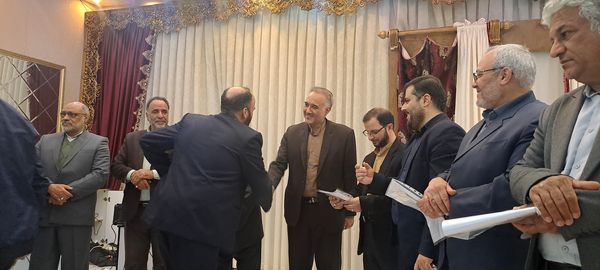 تقدیر از عوامل هیئت فرهنگیان نیشابور 