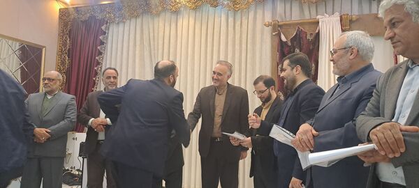  تقدیر از عوامل هیئت فرهنگیان نیشابور 