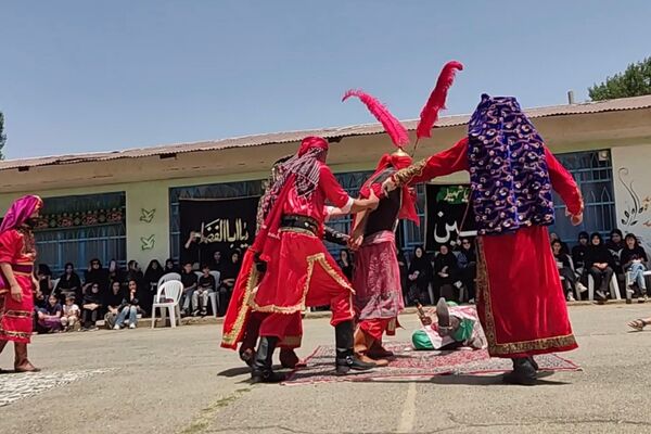 مراسم شبیه خوانی روز عاشورا در شهرستان طالقان