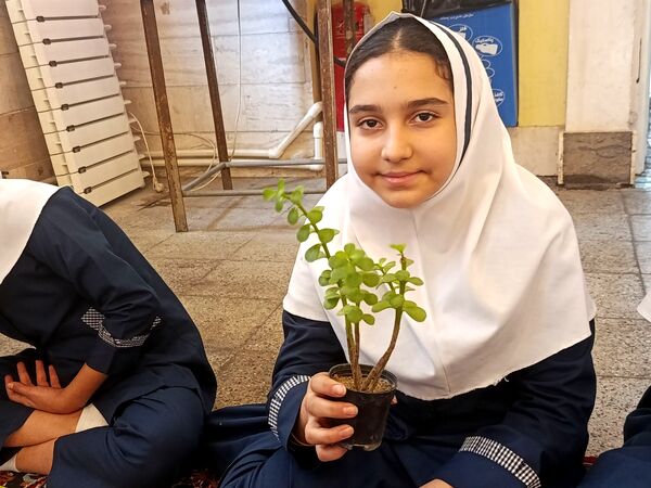 نقاشی همگانی با موضوع صرفه‌جویی در مصرف آب ، گاز و برق