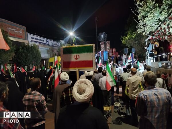 خاطره ۱۶۸ شهید در «۱۶۸ شب»؛ نیشابور میزبان اجتماع پرشور مردم