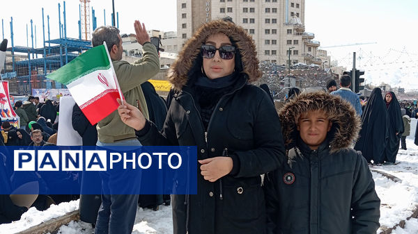 راهپیمایی ۲۲ بهمن ماه در شهر مشهد مقدس