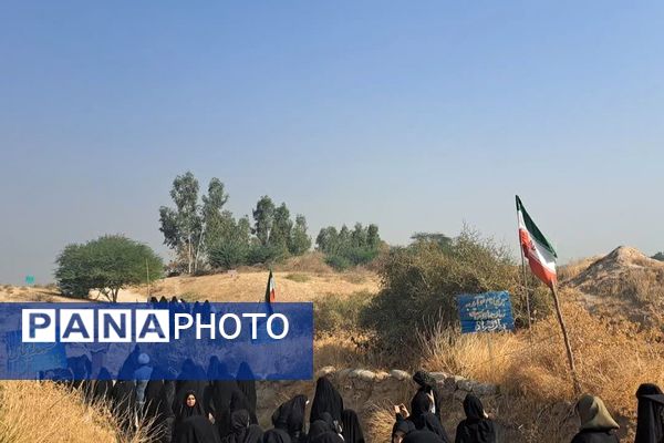 لحظات ناب در دیار نور، کنار شهدا 