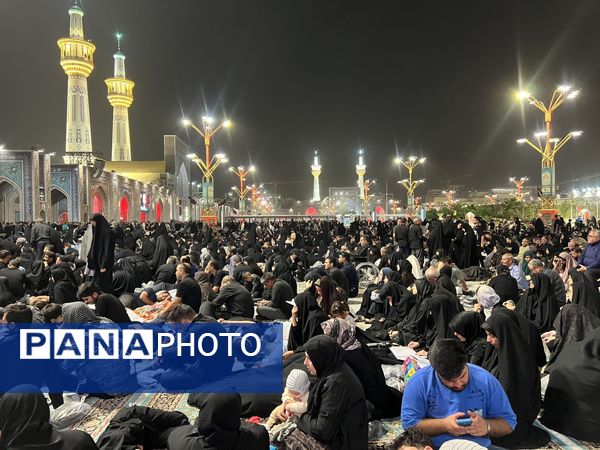 مراسم شب شهادت امام رئوف در مشهد مقدس 