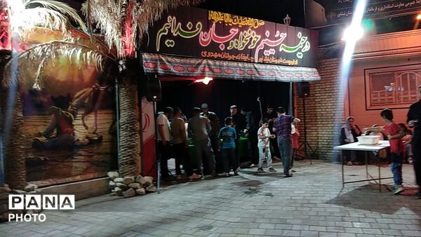 فعالیت چایخانه جوانان مهدوی در صدو بیست و ششمین شب