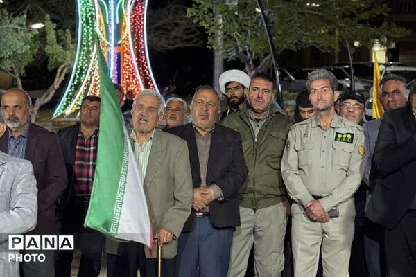 تجدید بیعت پرشور مردم فیروزکوه با رهبری معظم انقلاب