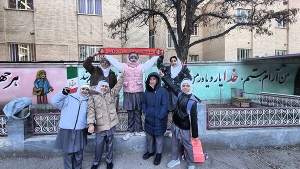 شروعی به شکوه صبحگاهی دبستان صائب تبریز