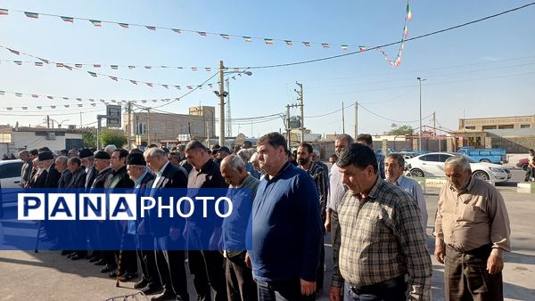 تشییع پیکر مادر شهید «حسن محمدی» در جعفریه قم