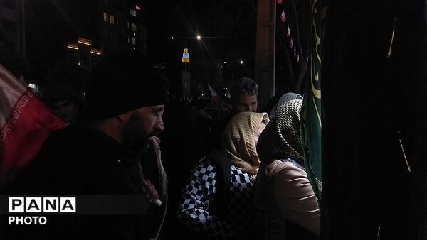سقاخانه قمر بنی هاشم در بلوار فضل میزبان عاشقان وطن شد 