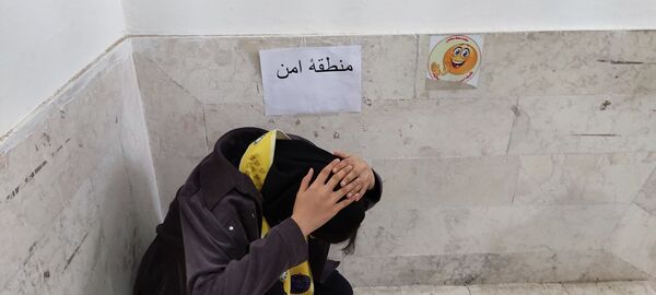 مانور زلزله در دبیرستان هاشمی نژاد