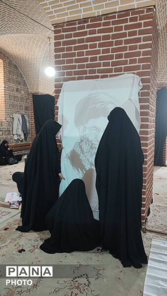 محفل هنری امیدا
