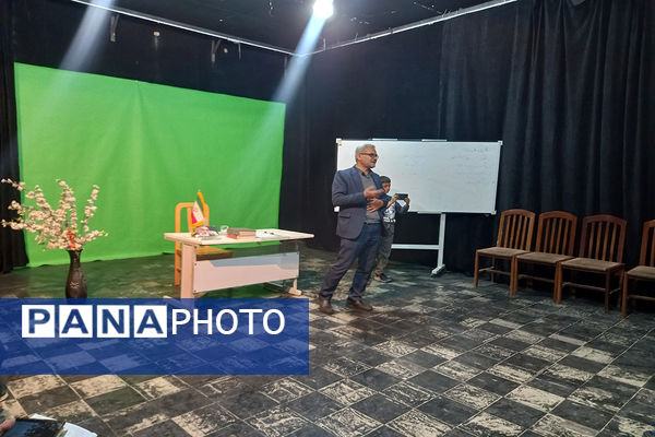 برگزاری کلاس‌های خبرنگاری ویژه هفته بسیج با حضور مسئولان و اصحاب رسانه در شهرستان پیشوا