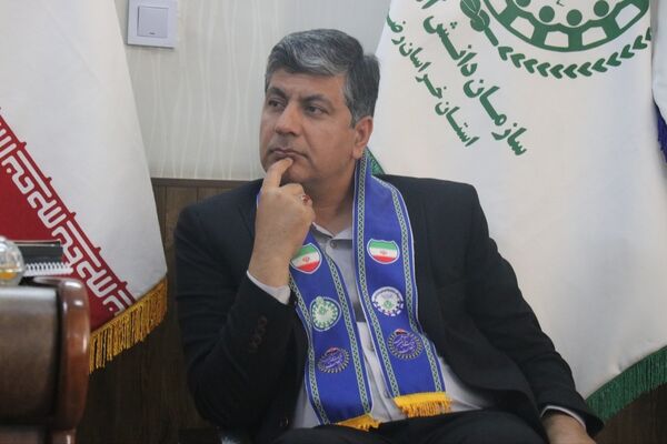 دیدار دانش‌آموزان پسر پیشتاز با مدیر سازمان دانش‌آموزی خراسان رضوی