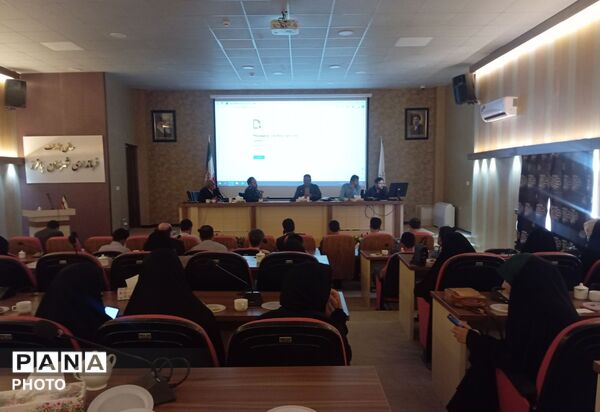 نشست فعالان رسانه در فرمانداری شهرستان باخرز