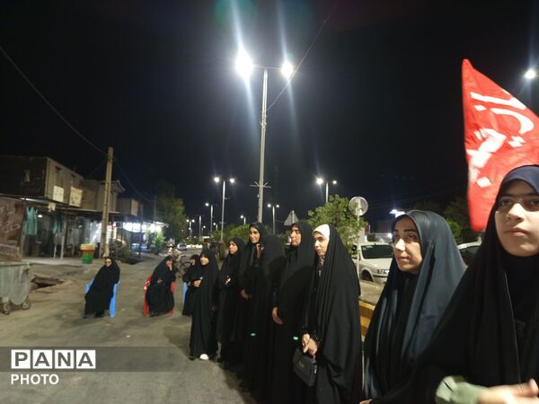 خروشی متحد مردم معمولان برای حمایت از نیروهای مسلح و مطالبه خونخواهی از آمریکا