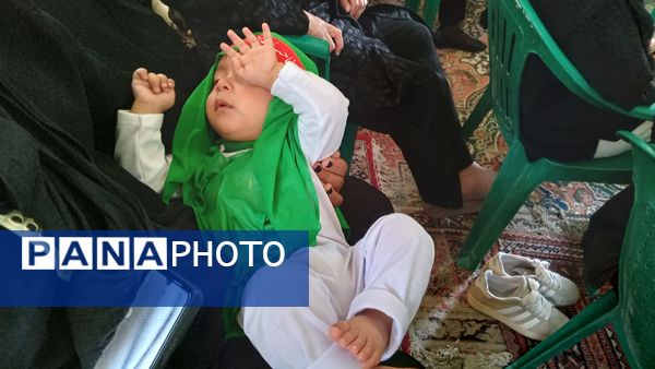 مراسم شیرخوارگان حسینی در حسینیه ولیعصر زرقان 