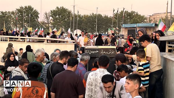 خروش عاشقان امیرالمؤمنین(ع) در مهمانی بزرگ غدیر تهران