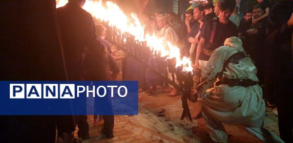 آیین مشعل‌گردانی نجفی‌های مقیم قم