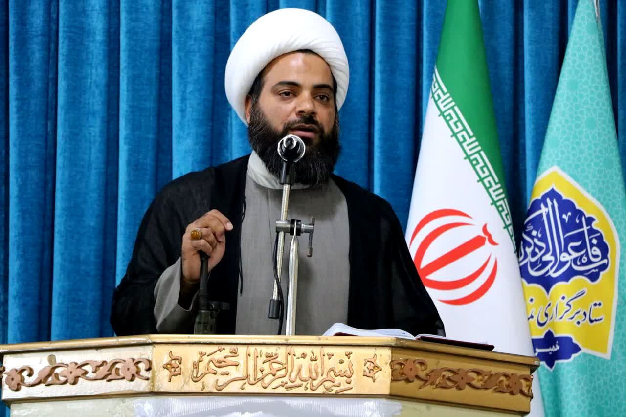 فلسطین خط مقدم ما و همه جهان اسلام است