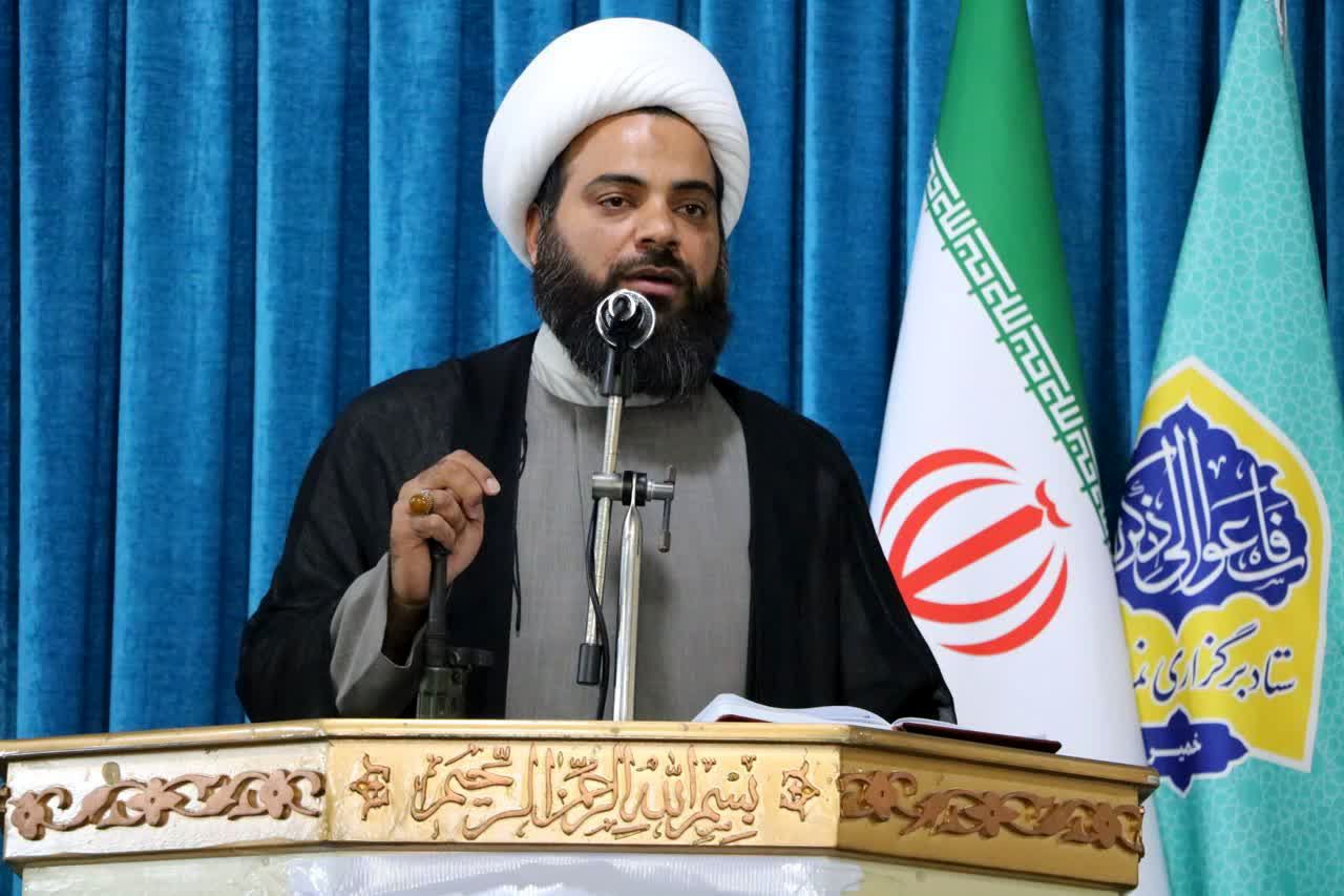 فلسطین خط مقدم ما و همه جهان اسلام است