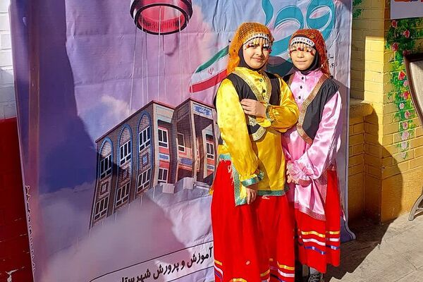 افتتاحیه مسابقات فرهنگی هنری امید فردا دختران در شهرستان ورامین
