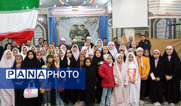 دهه نودی‌ها در نماز عبادی سیاسی جمعه