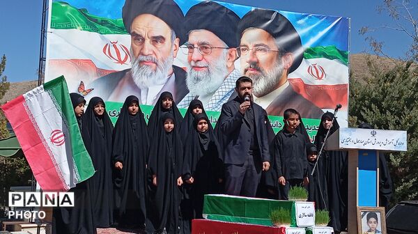اجتماع باشکوه دانش‌آموزان چهارمحال و بختیاری در گلزار شهدای شهرکرد