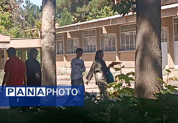 آغاز ثبت نام پایه دهم در هنرستان فنی علی شریعتی 