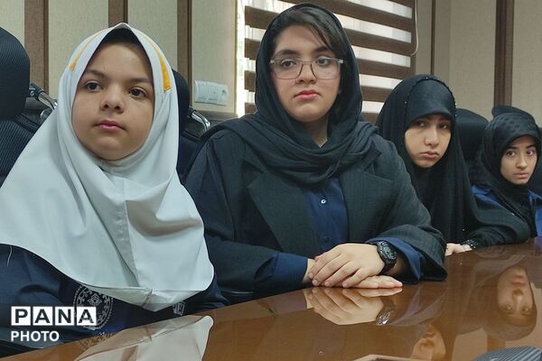 جلسه هماهنگی خبرنگاران پانا ناحیه دو شهرری جهت پوشش خبری مراسم وداع و تشیع رهبر شهید انقلاب