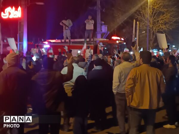 خروش مردم بخش آسارا کرج در دفاع از میهن و ارزش‌های انقلاب
