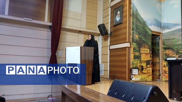 جلسه اولیا مربیان دبیرستان سرافرازان برگزار شد