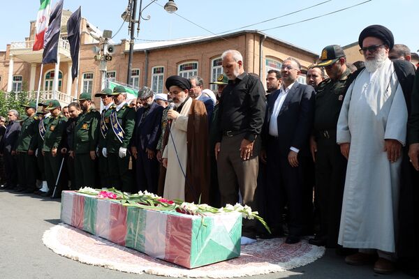 تشییع پیکر شهید نارنجی در ارومیه