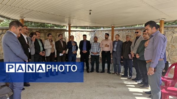 کارگاه‌های تخصصی برنامه ملی نماد ویژه مدیران مدارس شهرستان دنا در اردوگاه شهید مطهری سی‌سخت