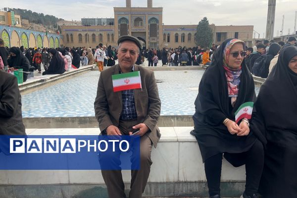 شور انقلابی در پیشوا، همه یکصدا برای ایران در 22 بهمن